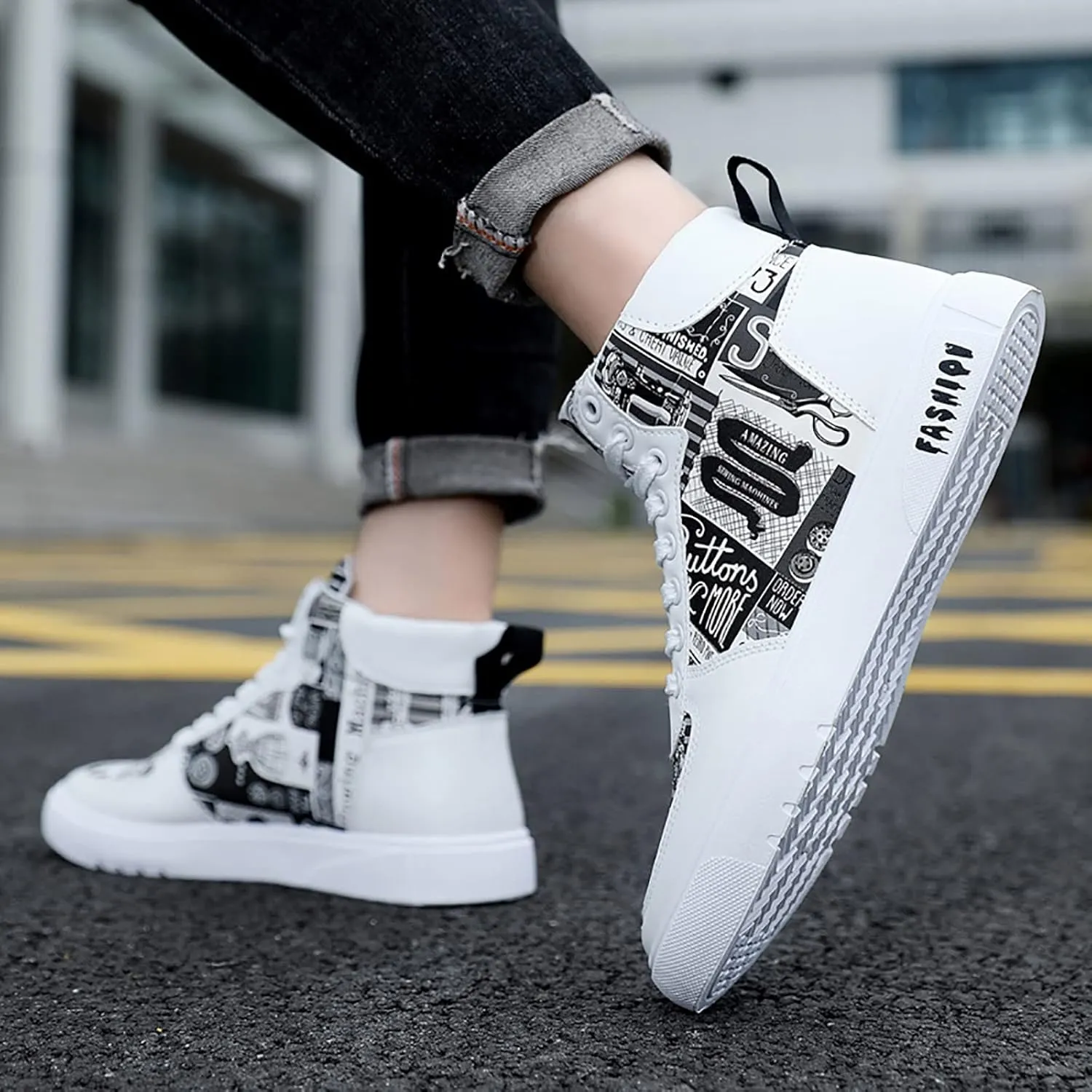 BORAMAX Men's White Canvas Shoes High Top Canvas Sneakers Classic Lace-Up Walking Shoes Light-Weight Casual Shoe Tennis Shoes