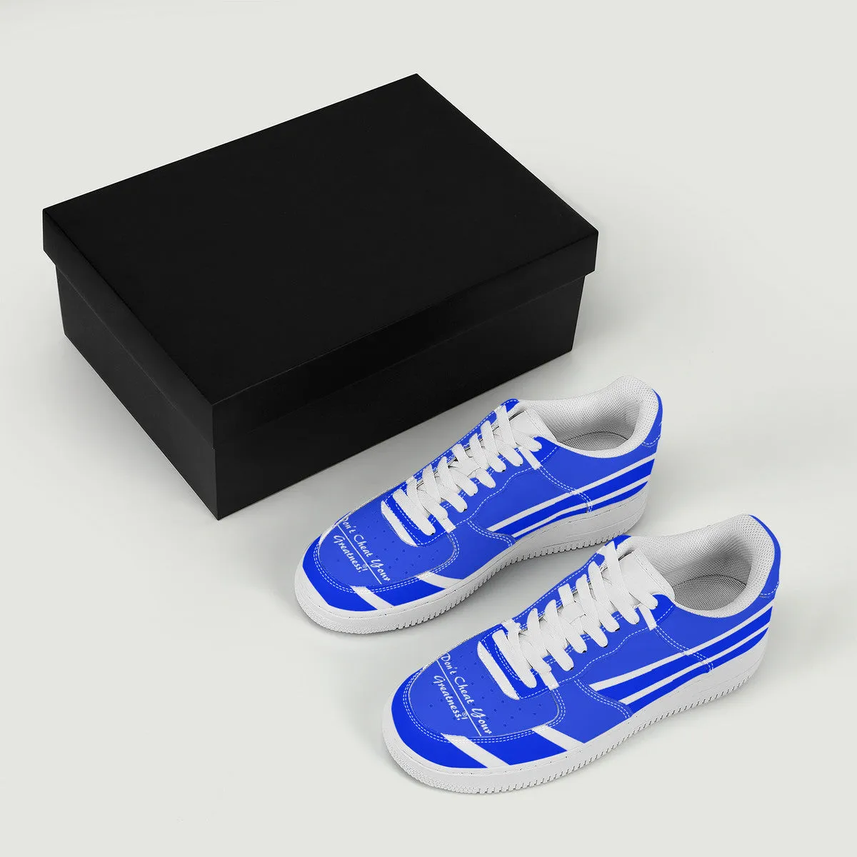 DCYG Xclusive Low Top Unisex Sneaker