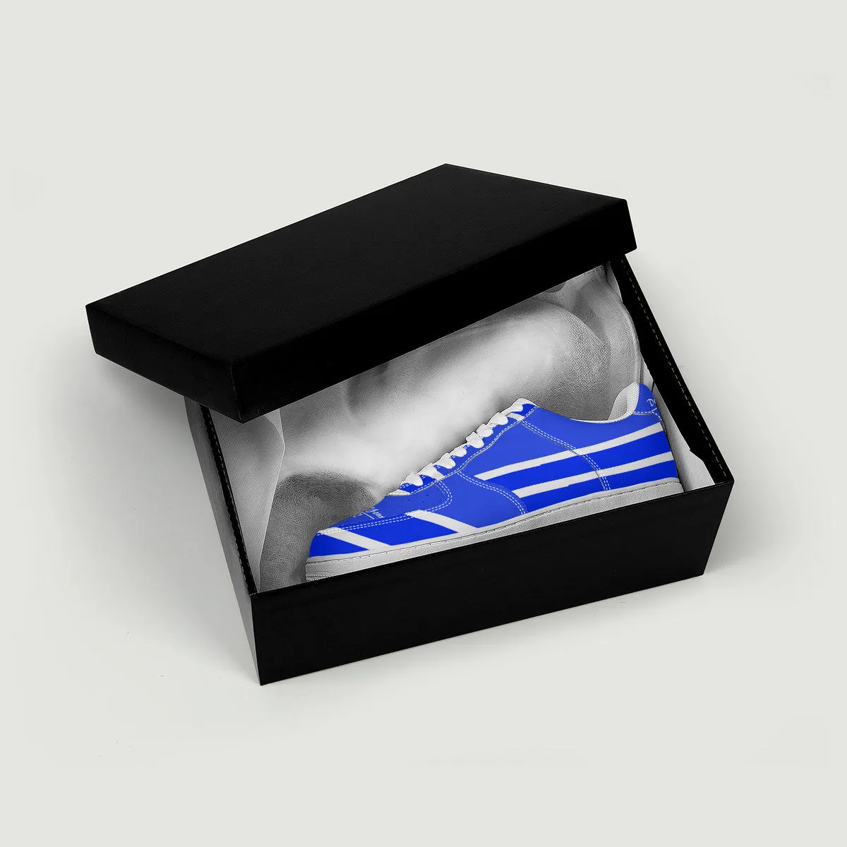 DCYG Xclusive Low Top Unisex Sneaker