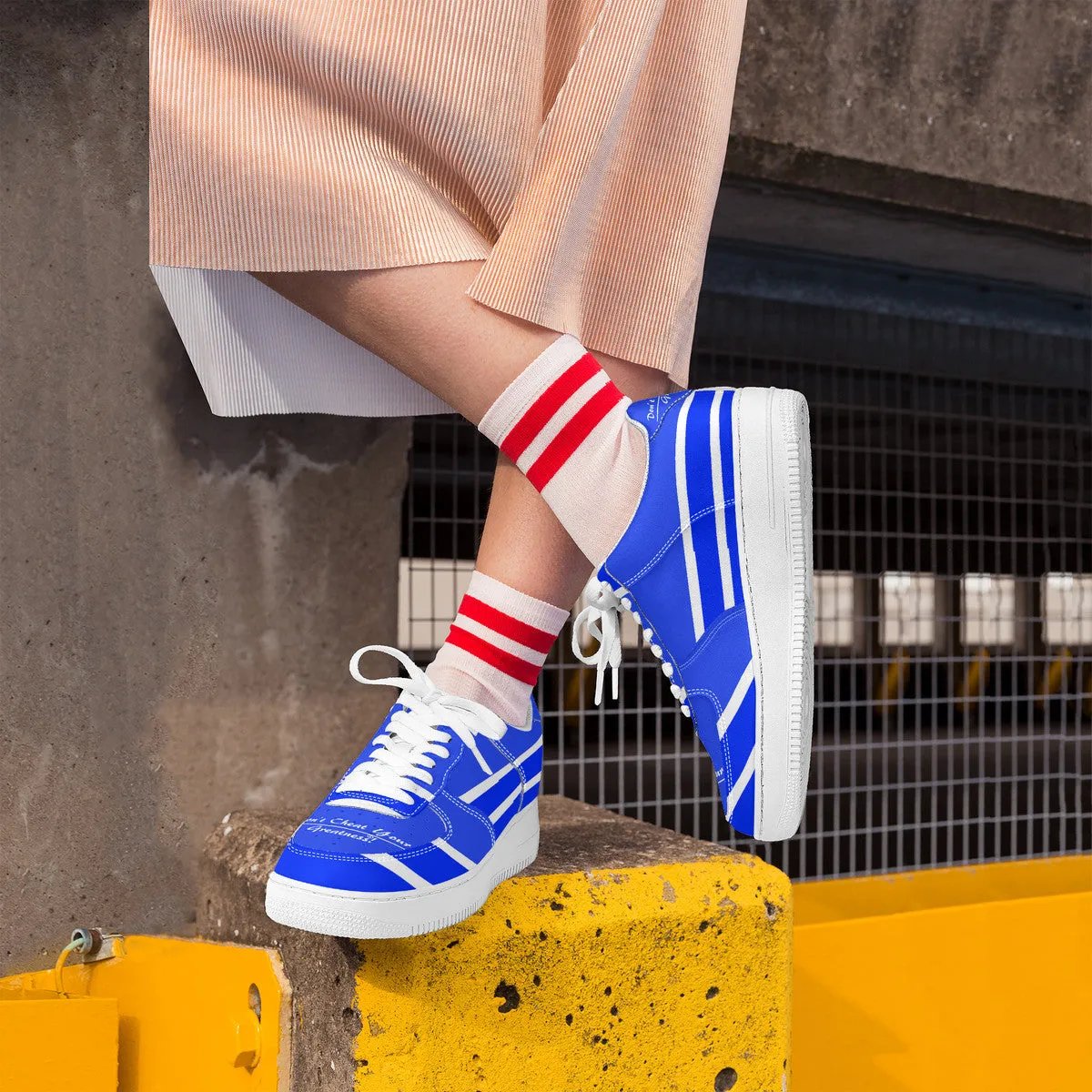 DCYG Xclusive Low Top Unisex Sneaker