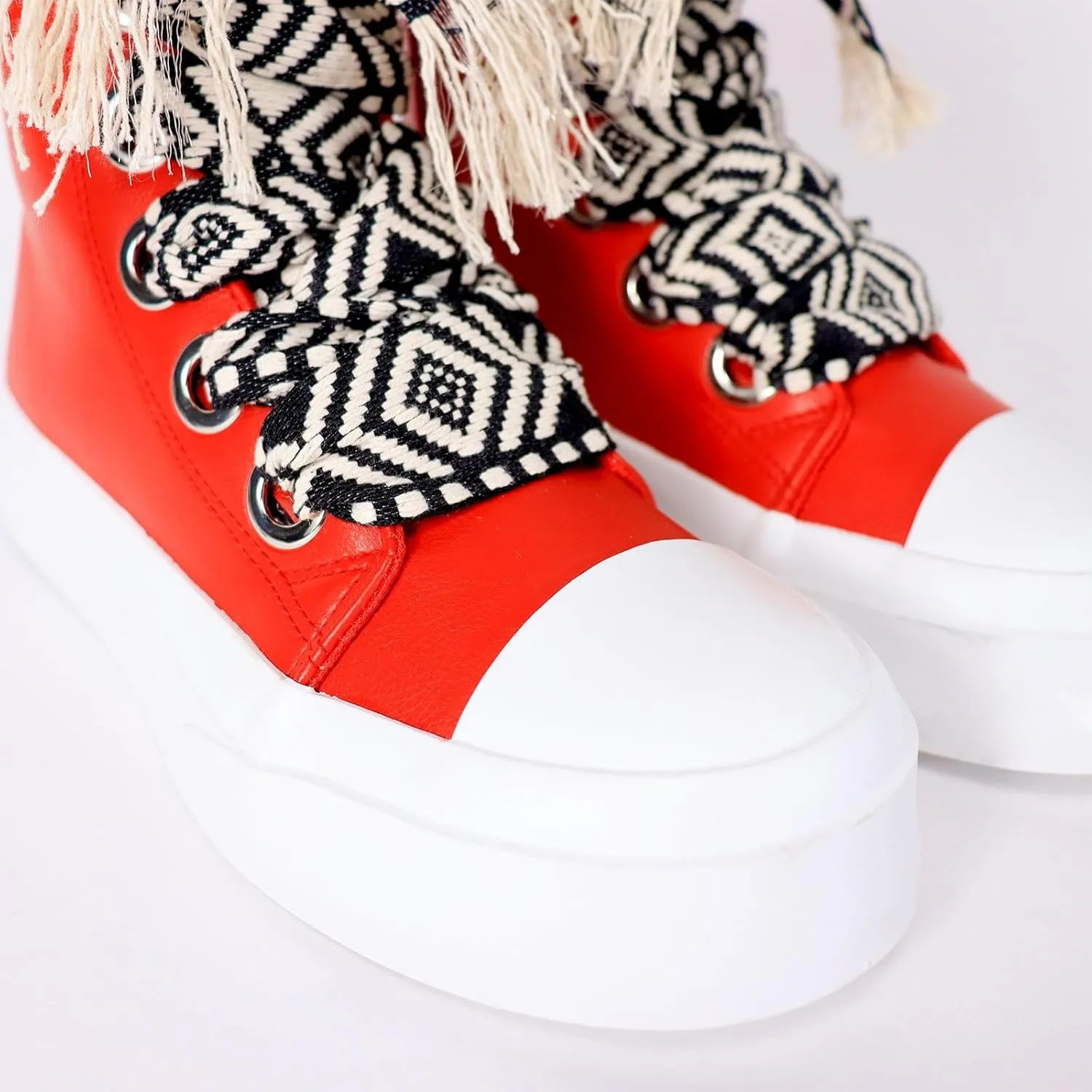 Liliana Women Platform Wide Laces High Top Sneaker with Zipper