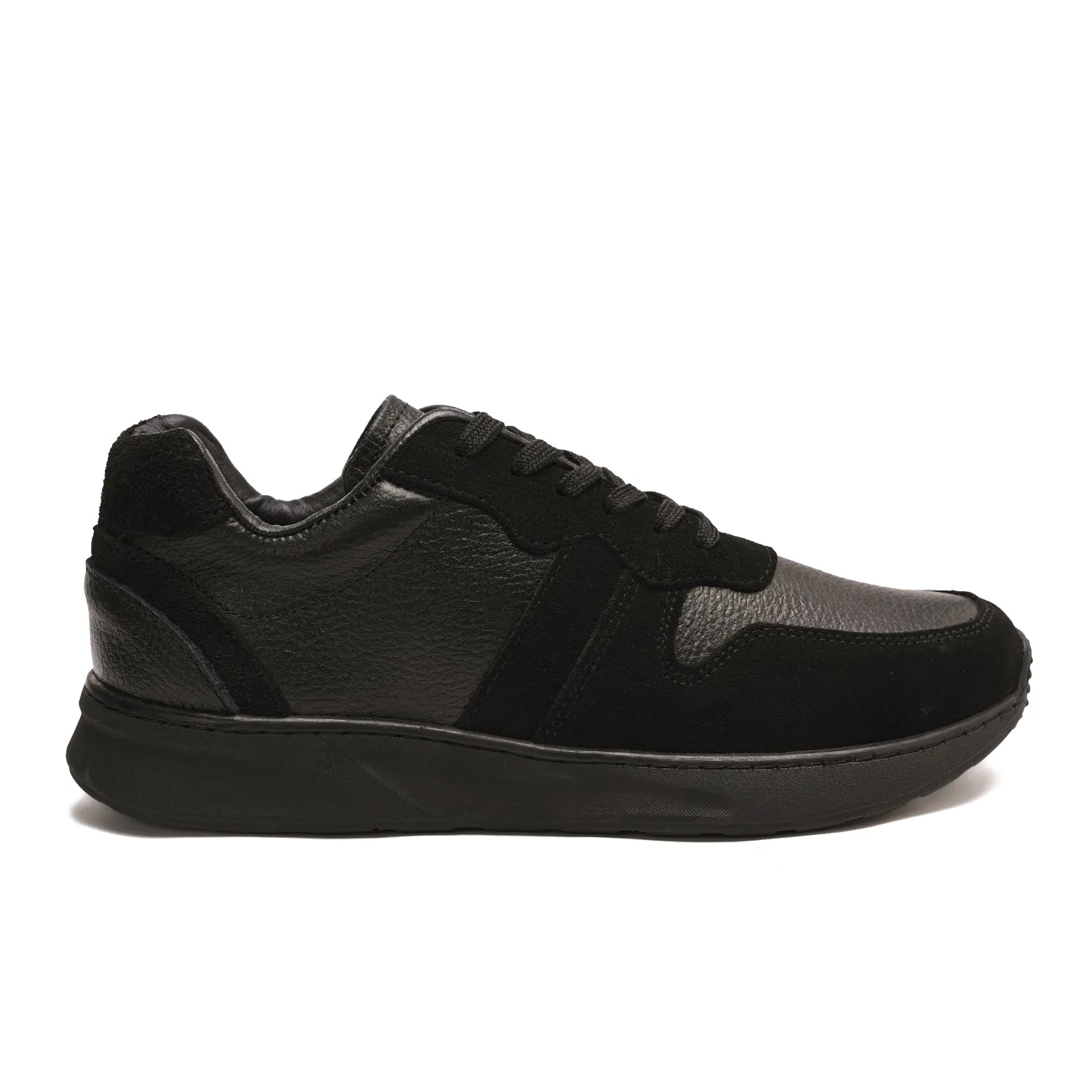 Low Top Laced Sneaker