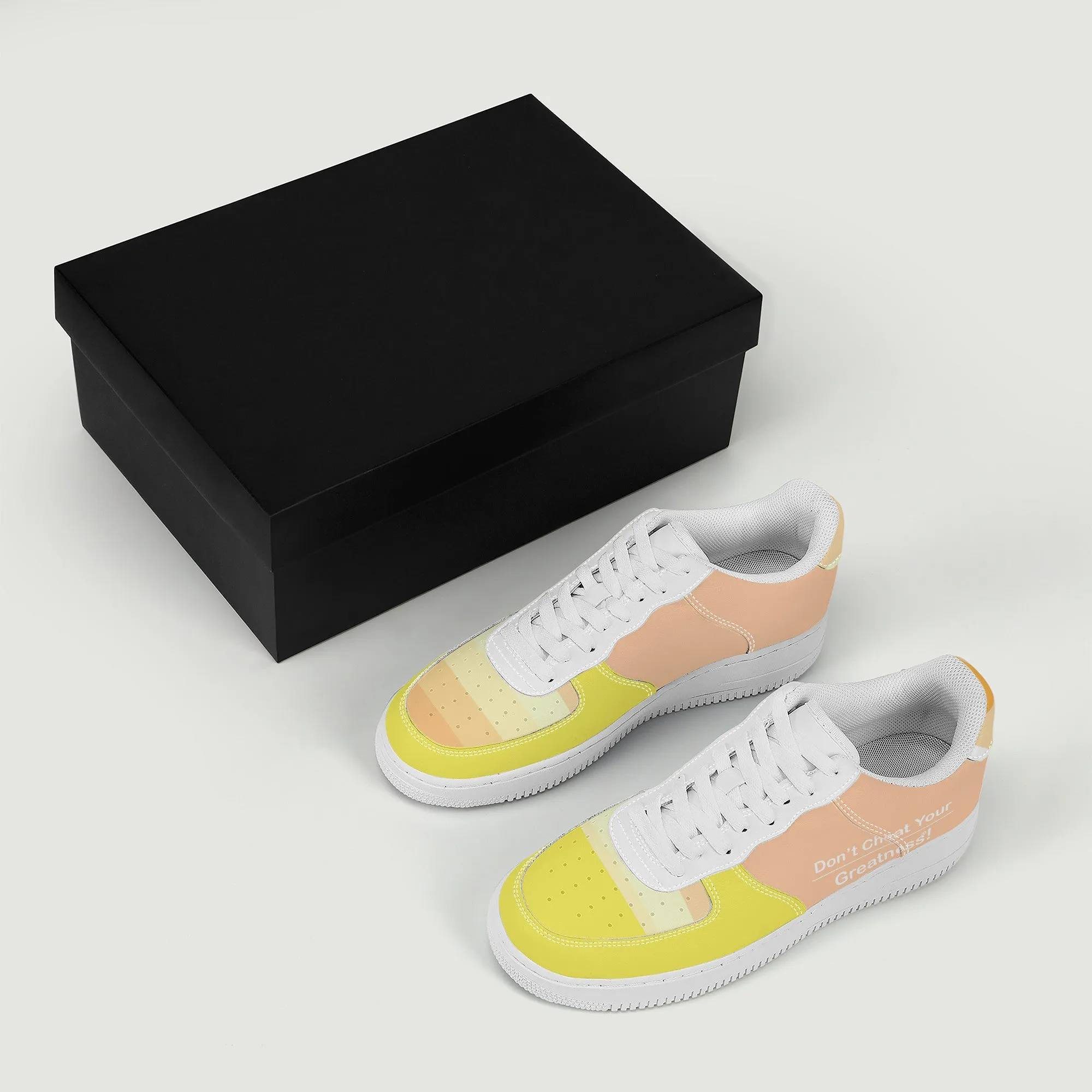Low Top Unisex Sneaker