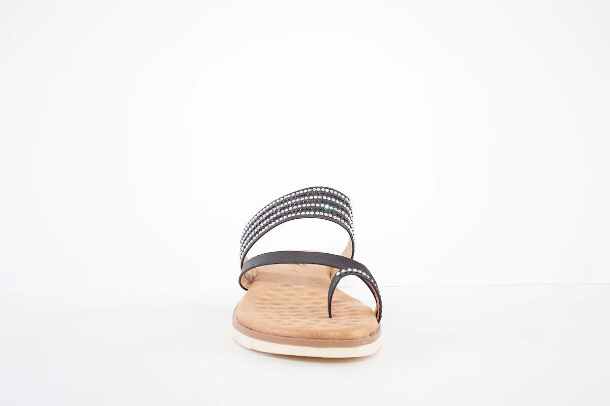 LUNAR - JLH290 FELICITY FLAT TOE-LOOP FASHION MULE - BLACK