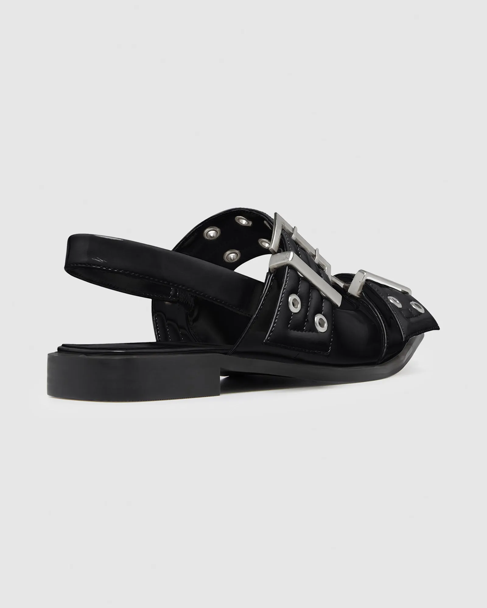 Matilda Pointed Flat
