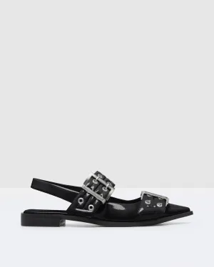 Matilda Pointed Flat