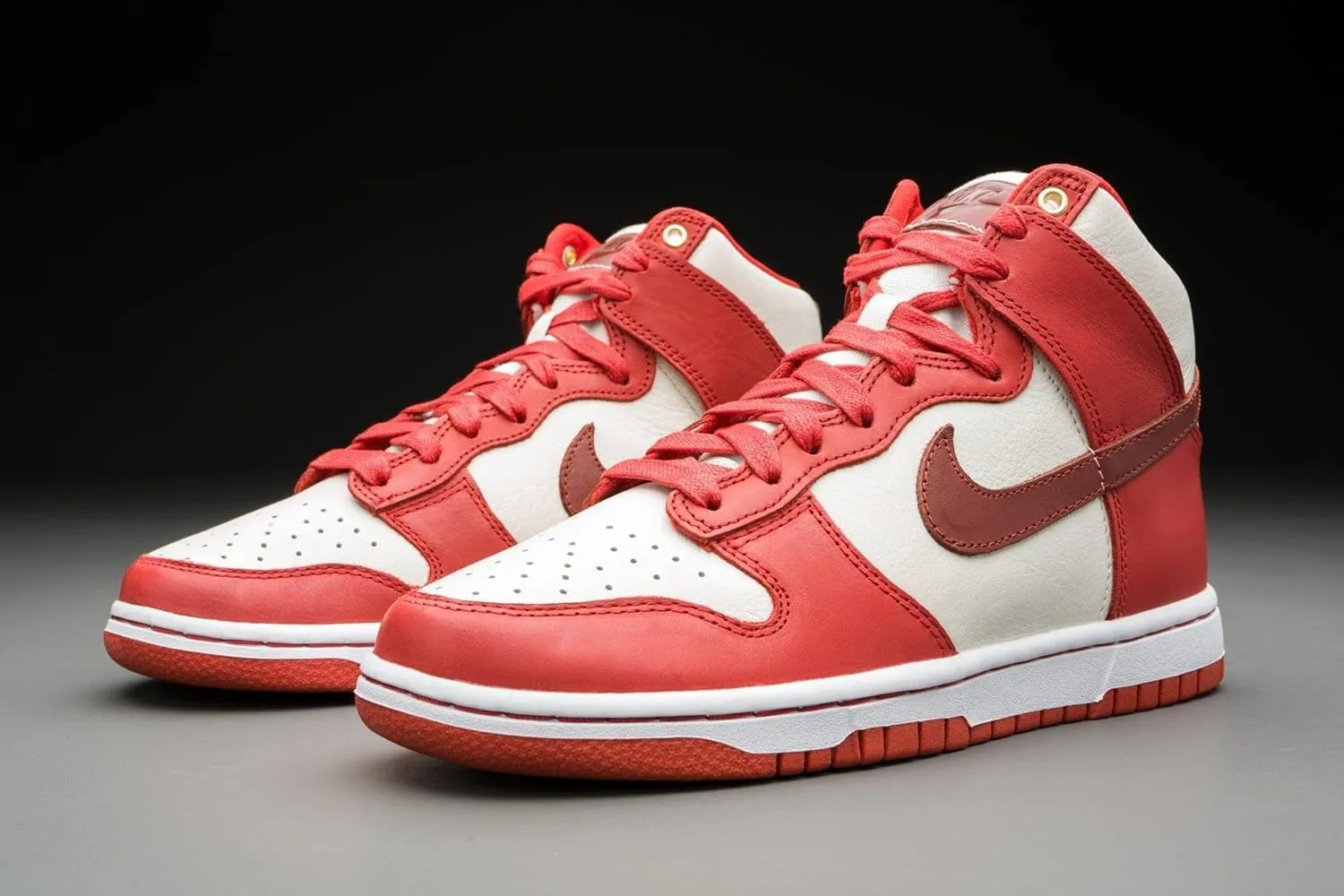 Nike Women's Hi-top Trainers Sneaker