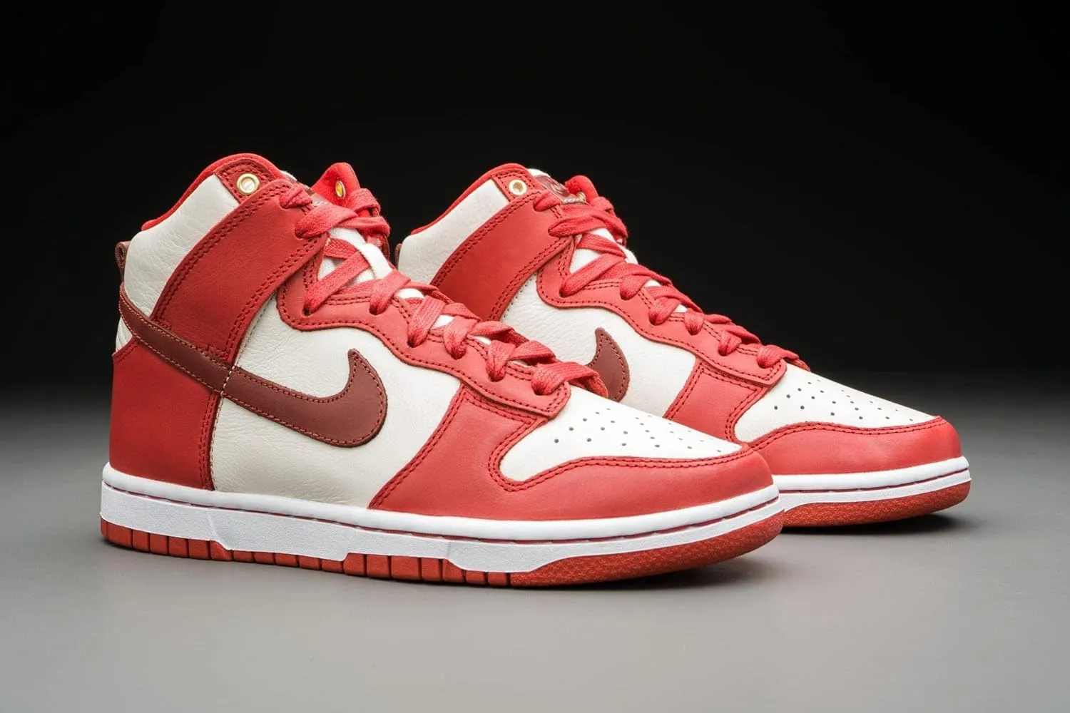 Nike Women's Hi-top Trainers Sneaker