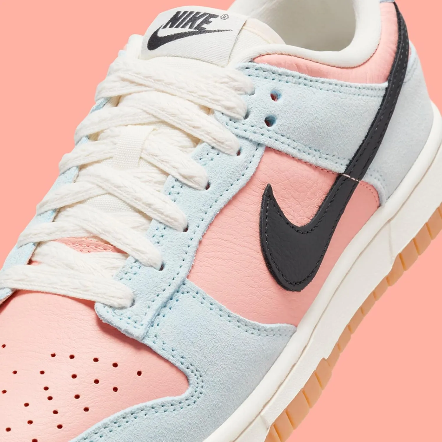 Nike Women's Sneaker