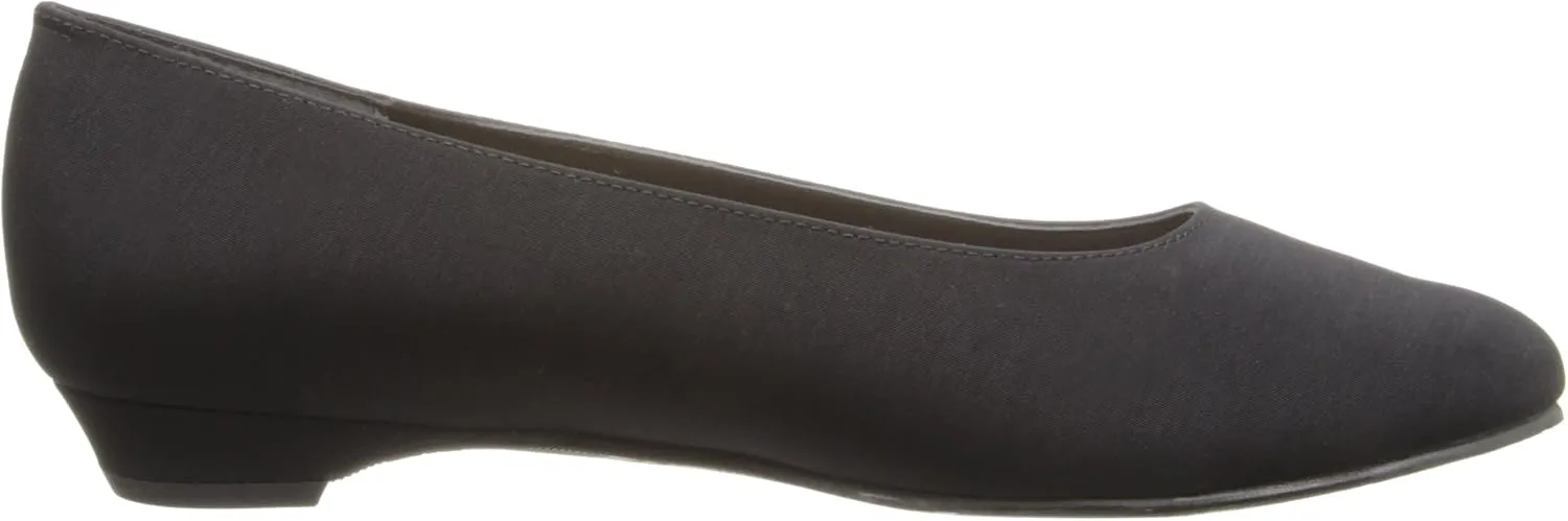 Rose Petals Women's Butter 2 Ballet Flat