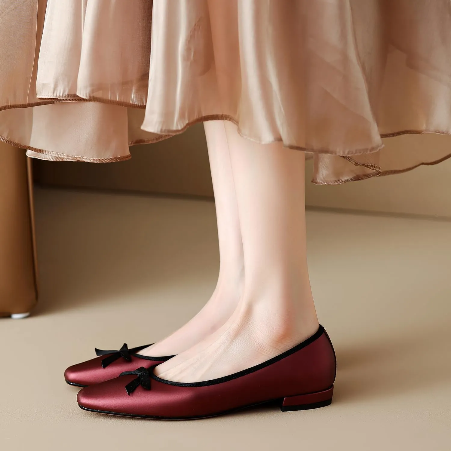 SHODENSE Women Satin Bow Flats Round Toe Slip On Ballet Flats Comfortable 1 inch Flat Heel Dress Shoes Slide in Bow Satin Flat Shoes Casual Wedding Bridal Flats Drive Street Retro 4-11 M US
