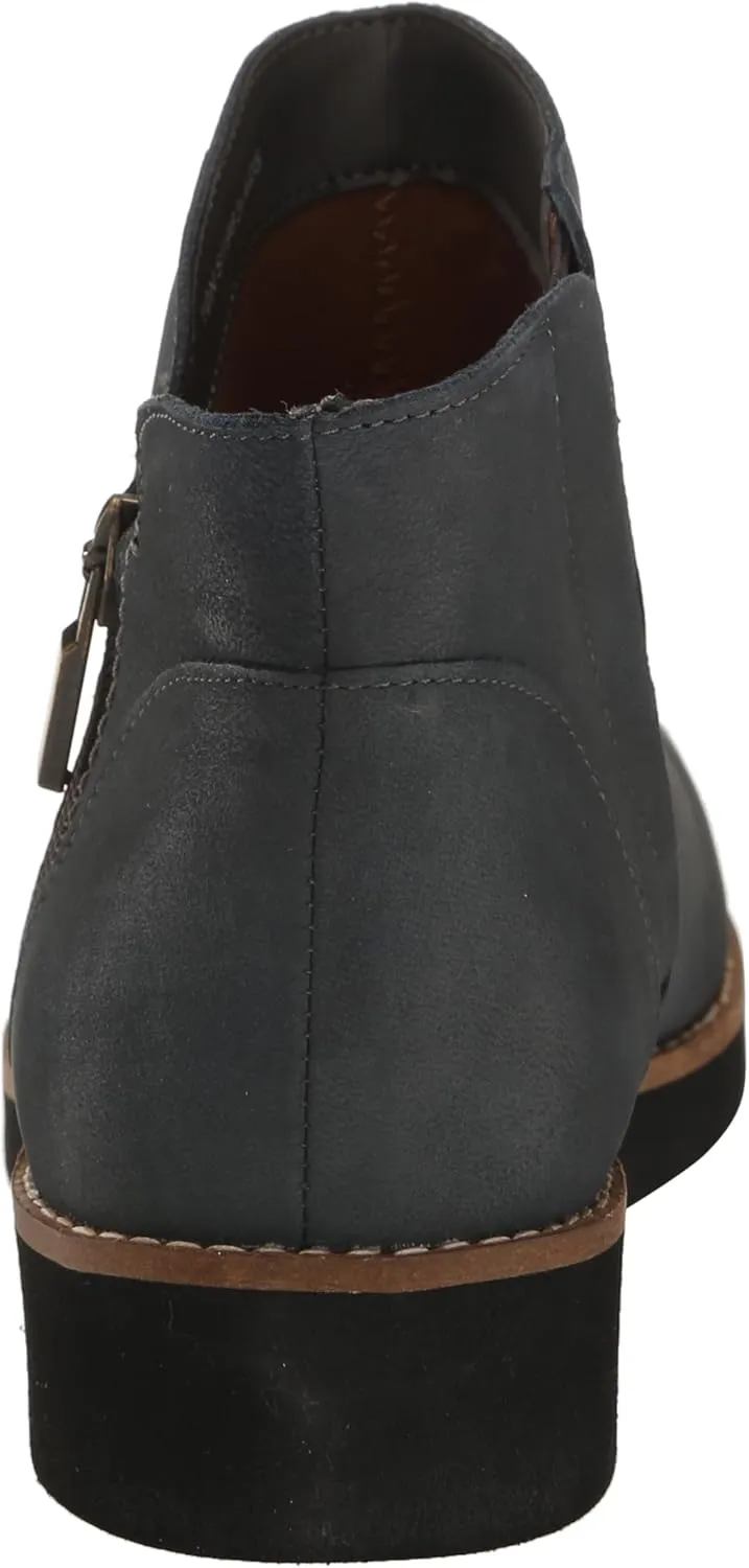 SoftWalk Women's Wesley Ankle Boot