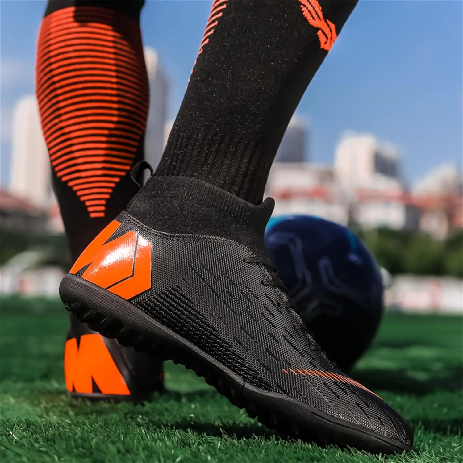 Unisex soccer sneakers are light, breathable, non-slip and shock-absorbing, and The youth high-top indoor lawn training hard bottom TF/AG.