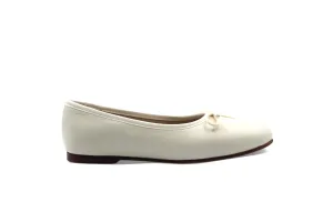 Valencia Oﬀ White Ballet Flat