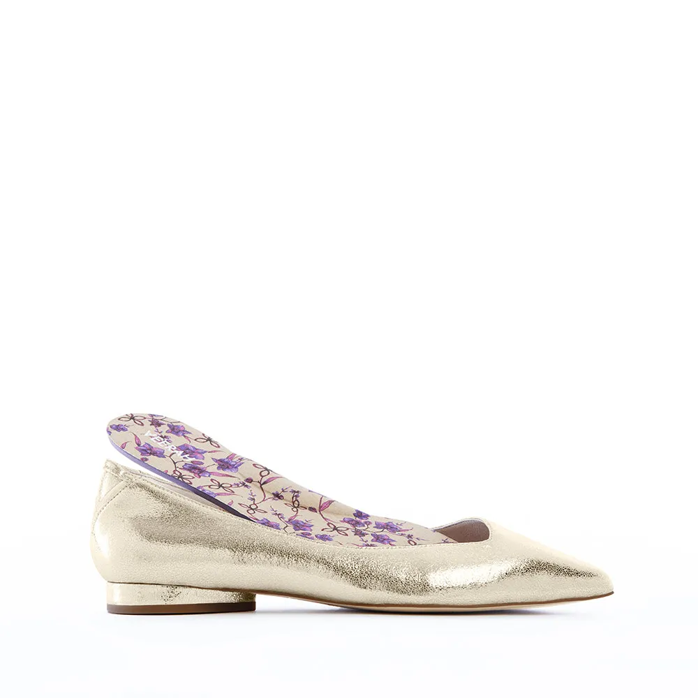 VICKY FLAT