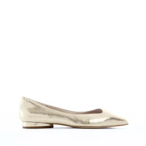 VICKY FLAT