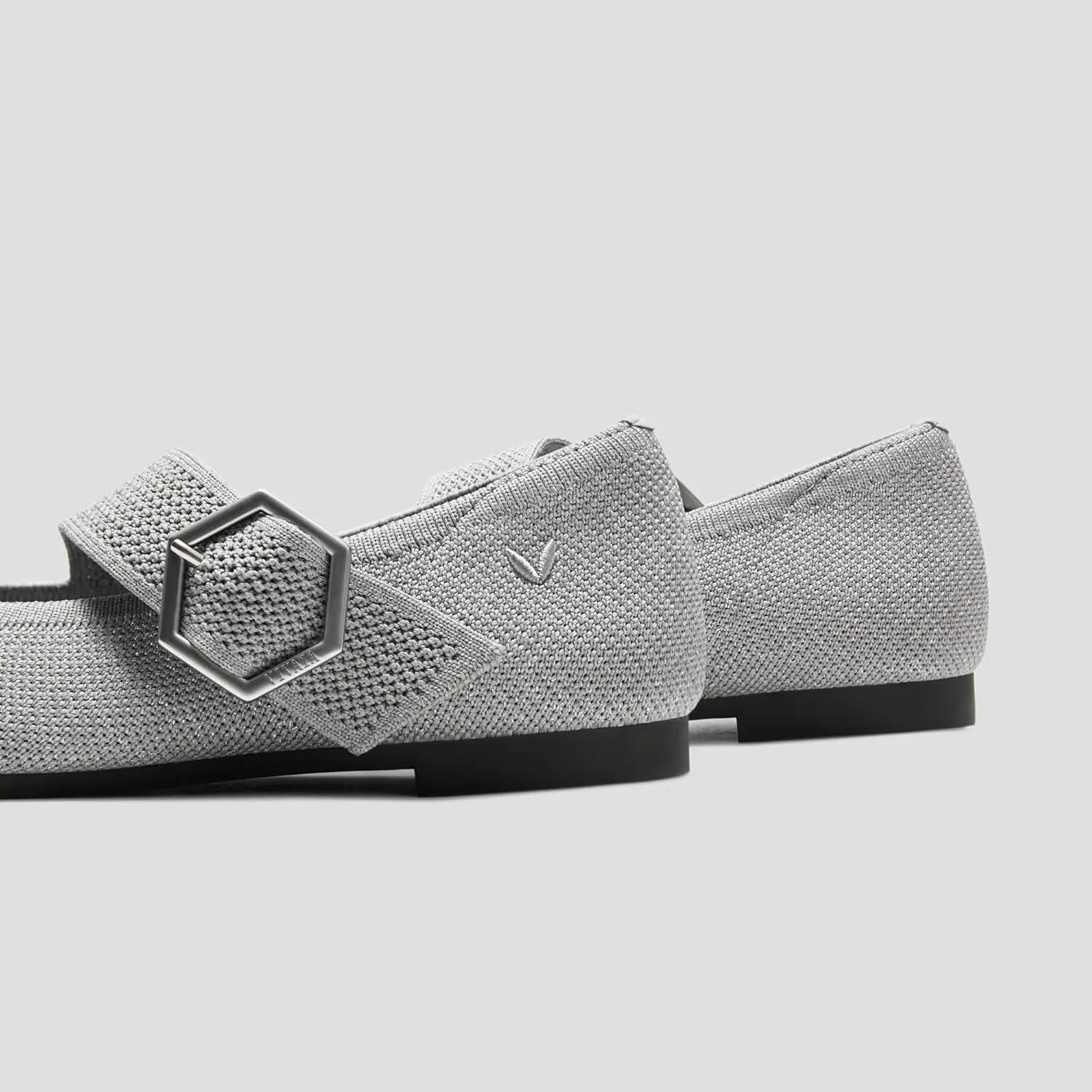 VIVAIA Maria Pointed-Toe Mary-Jane Flats Shoes for Women Washable Ballet Flats Comfortable Casual Shoes with AdaptAll Strap Dressy
