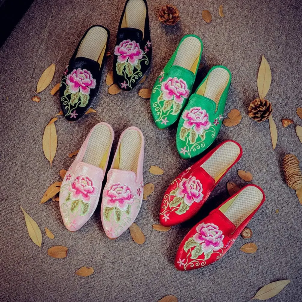 Womens Chinese Floral Peony Embroidery Pointed-Toe Satin Casual Mules House Pumps Slippers Shoes