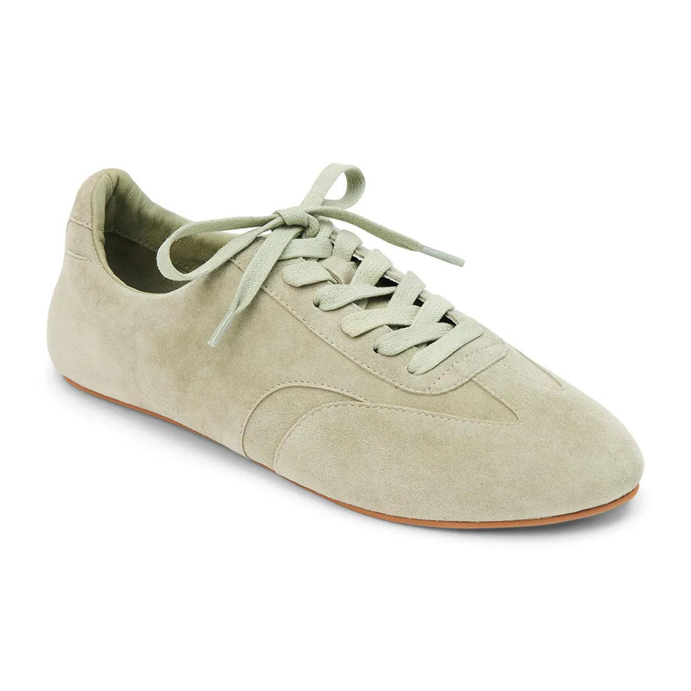 Zeke Low-Top Sneaker
