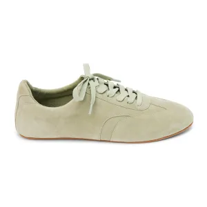 Zeke Low-Top Sneaker